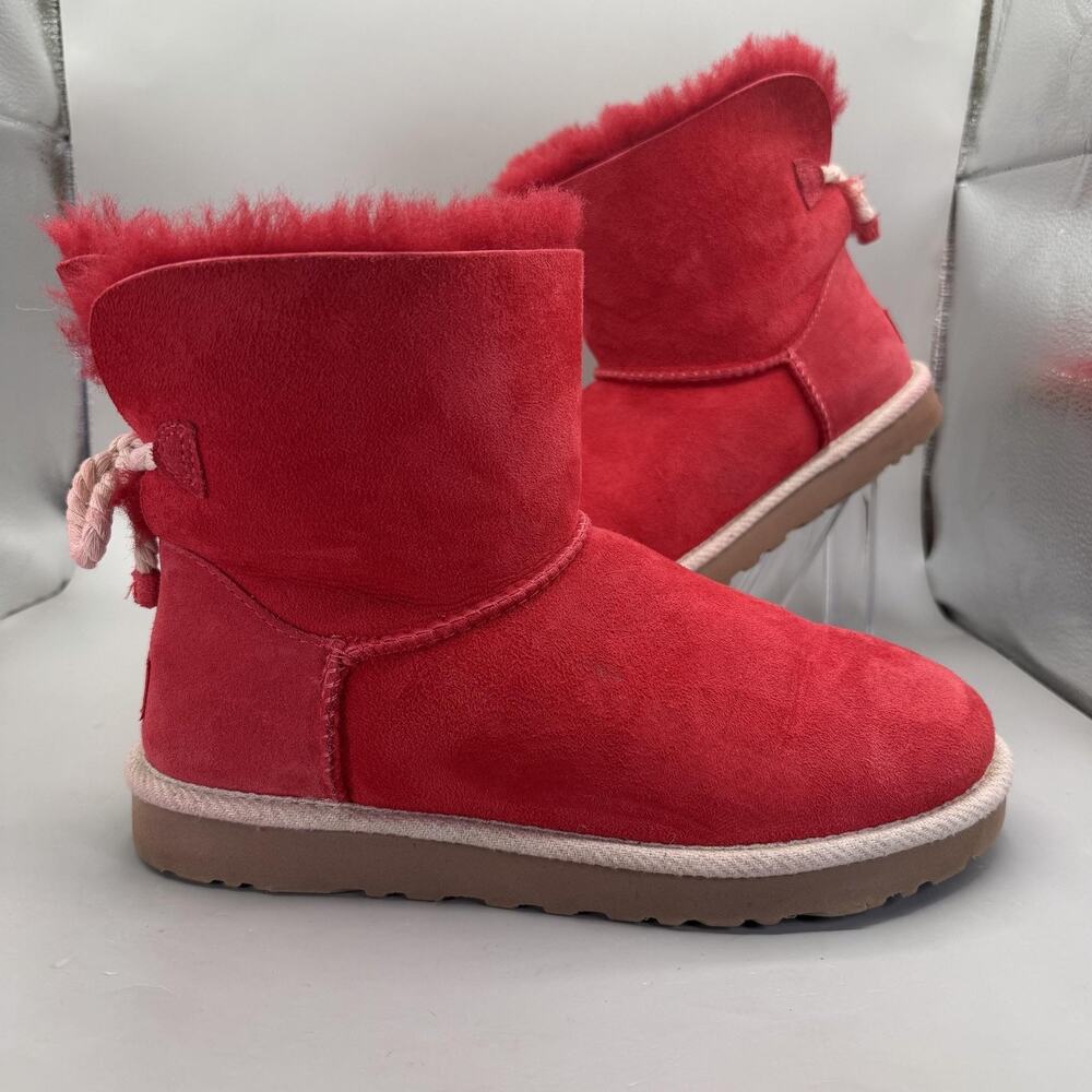 UGG Australia Selene Shearling Rope Boots Womens Size 8 Red Suede Ankle Winter